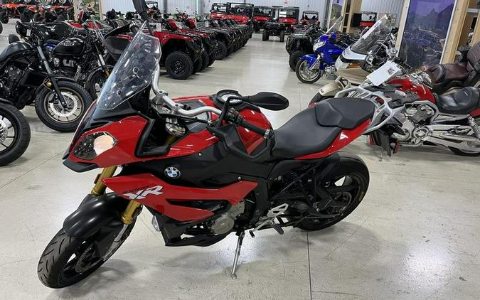 2016 BMW S 1000 XR Racing Red