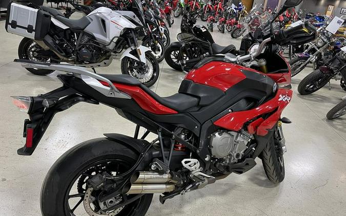 2016 BMW S 1000 XR Racing Red