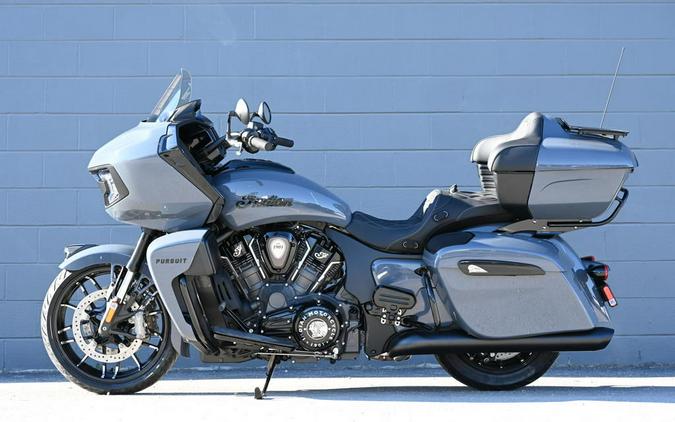 2024 Indian Motorcycle® Pursuit® Dark Horse® with PowerBand Audio Package Stealth Gray