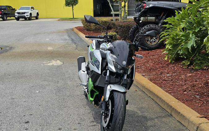 2024 Kawasaki Z7 Hybrid ABS