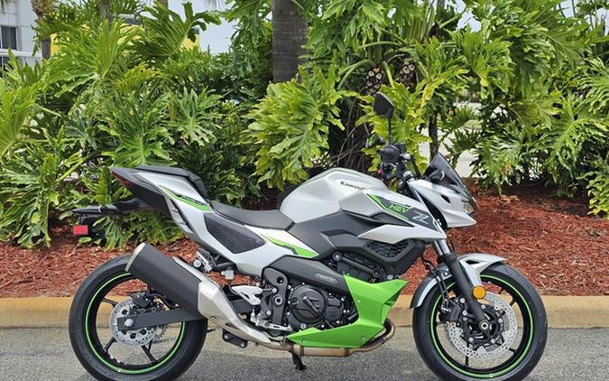 2024 Kawasaki Z7 Hybrid ABS