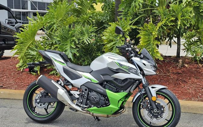 2024 Kawasaki Z7 Hybrid ABS