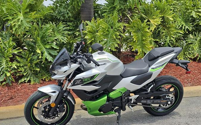 2024 Kawasaki Z7 Hybrid ABS