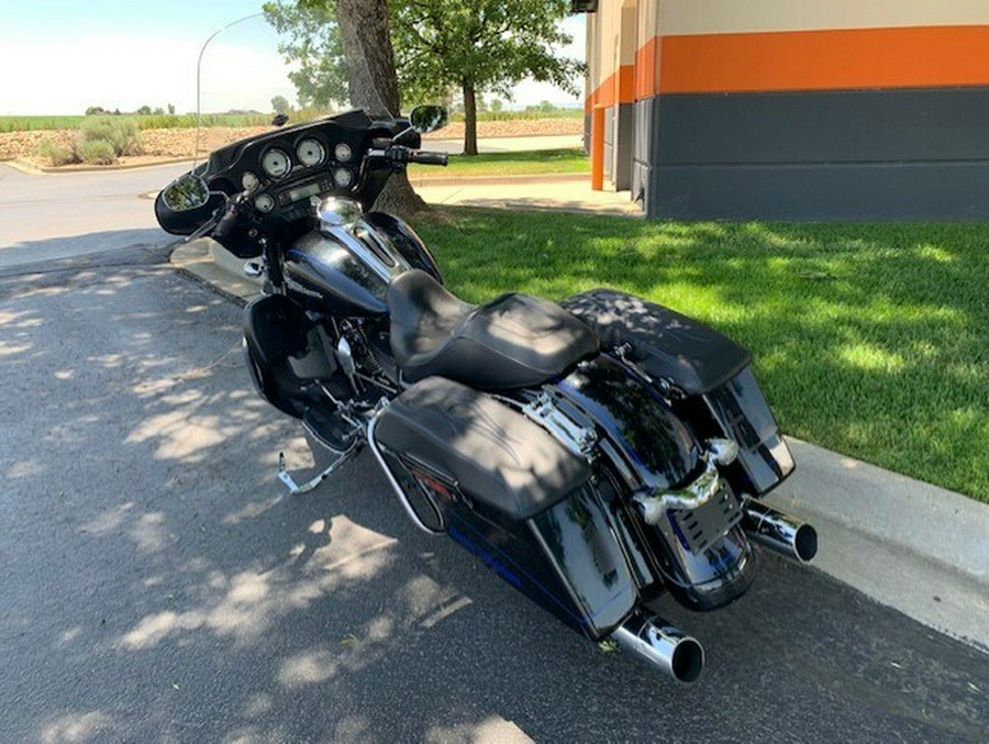 2013 Harley-Davidson Street Glide Midnight Pearl