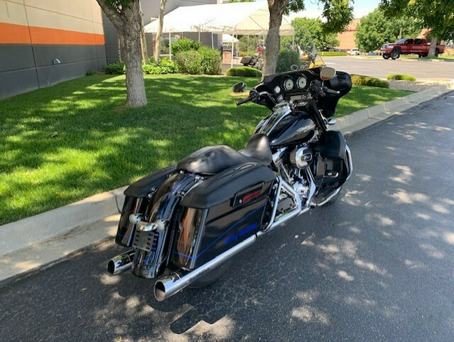 2013 Harley-Davidson Street Glide Midnight Pearl