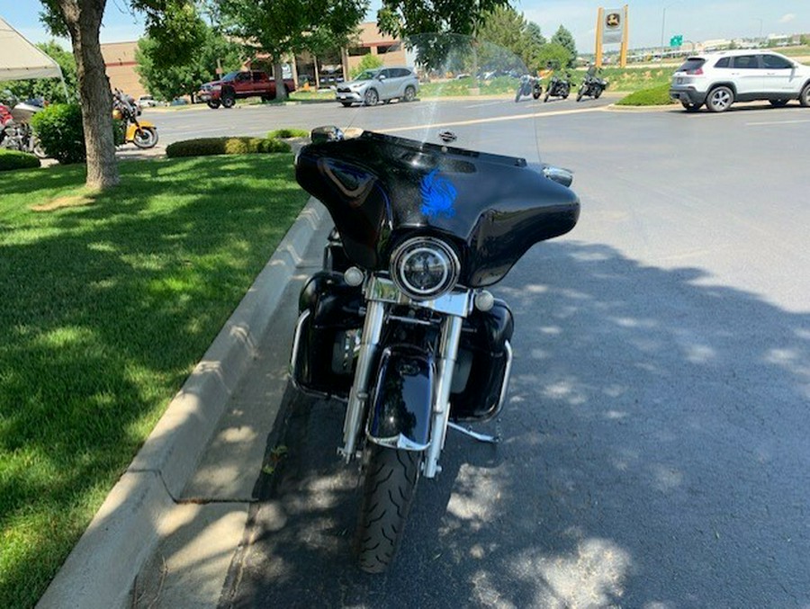 2013 Harley-Davidson Street Glide Midnight Pearl