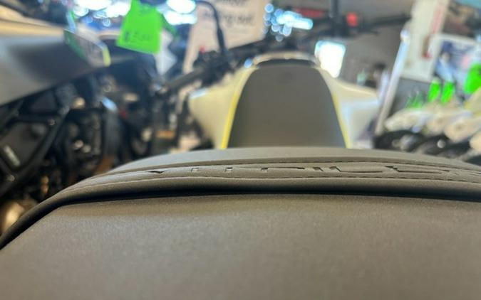 2024 Husqvarna Motorcycles VITPILEN 401