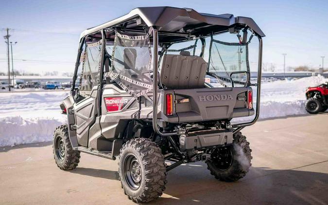 2025 Honda® Pioneer 1000-5