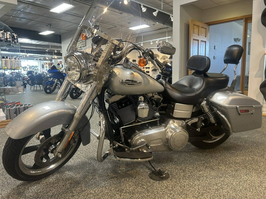 2014 Harley-Davidson® FLD Switchback™