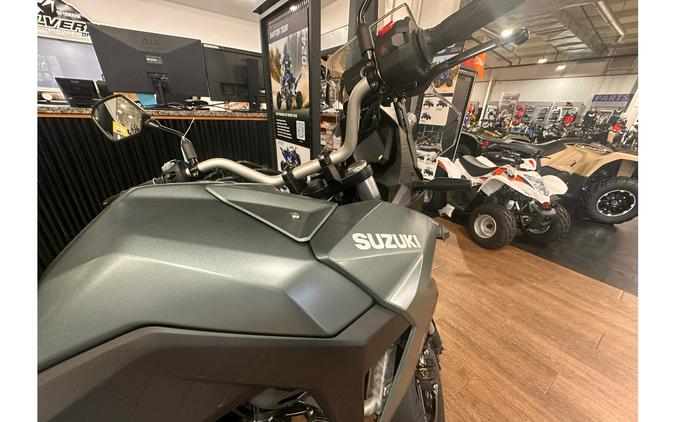 2024 Suzuki V-Strom 800