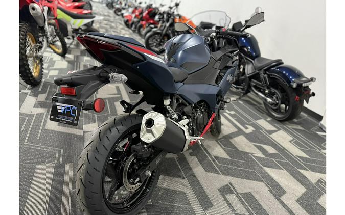 2026 Kawasaki Ninja® 500 SE ABS