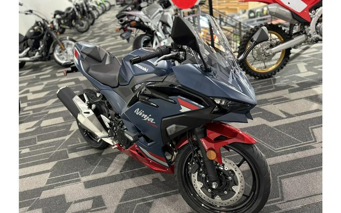 2026 Kawasaki Ninja® 500 SE ABS