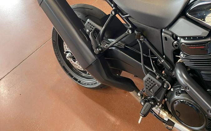 RA1250ST 2026 Pan America 1250 ST