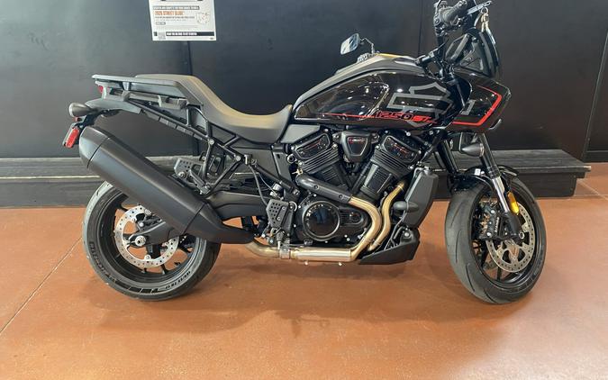 RA1250ST 2026 Pan America 1250 ST