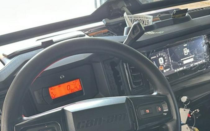 2026 Can-Am Defender Limited HD11