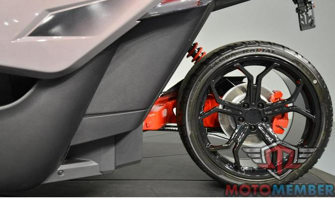 2026 Slingshot R Manual Radiant Gray with Indy Red Pearl