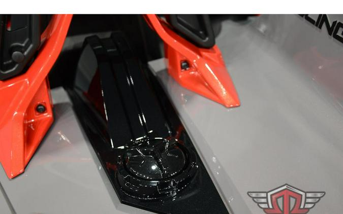 2026 Slingshot R Manual Radiant Gray with Indy Red Pearl