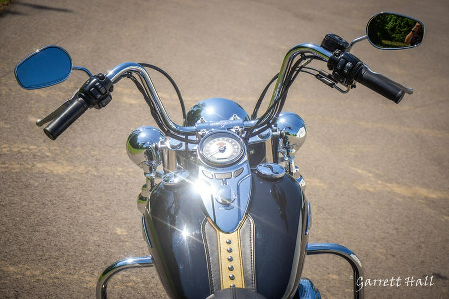 2010 Harley-Davidson® FLSTC - Heritage Softail® Classic