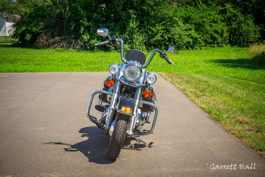 2010 Harley-Davidson® FLSTC - Heritage Softail® Classic