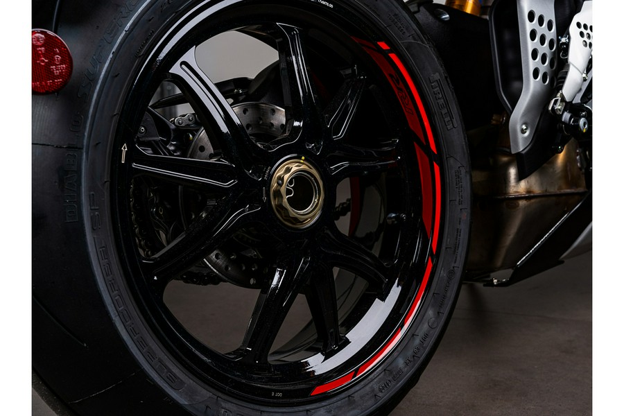 2024 MV Agusta Brutale 1000 RR