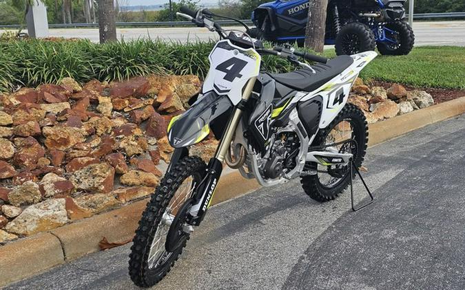2025 Triumph TF 450-RC Edition Jet Black/Pure White 450-RC Edition