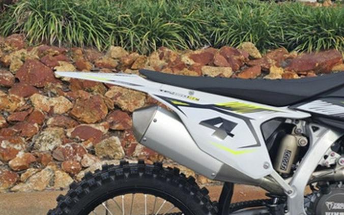 2025 Triumph TF 450-RC Edition Jet Black/Pure White 450-RC Edition