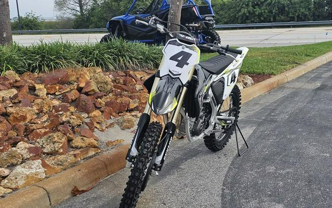 2025 Triumph TF 450-RC Edition Jet Black/Pure White 450-RC Edition