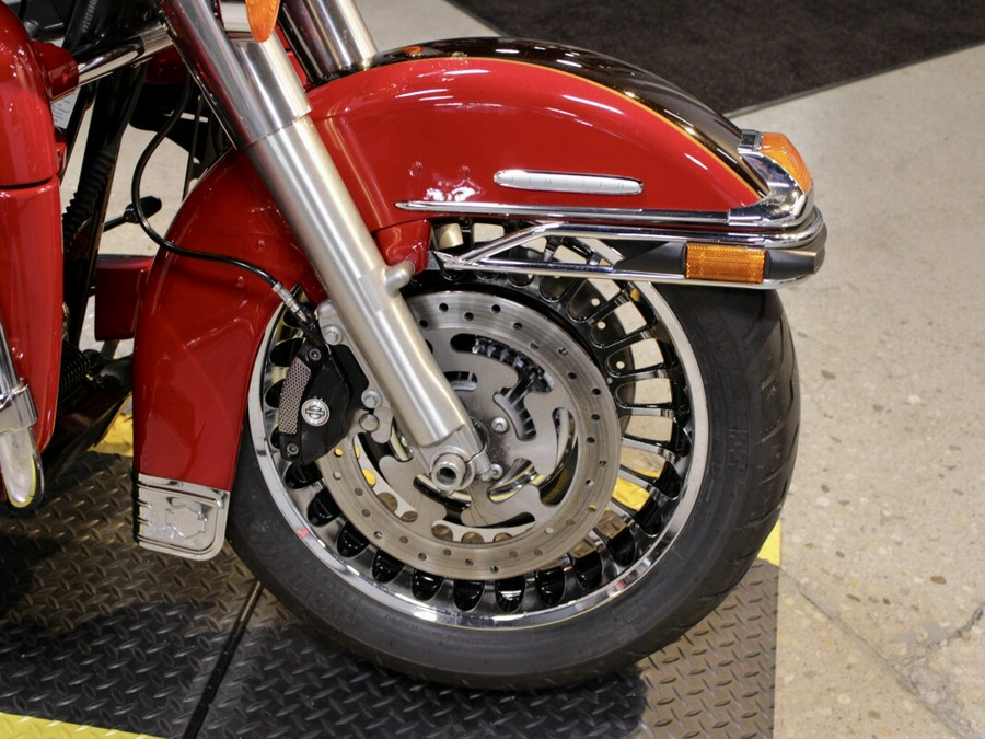 Used 2010 Harley-Davidson Electra Glide Ultra Limited Grand American Touring FLHTK Motorcycle For Sale In Columbus, OH