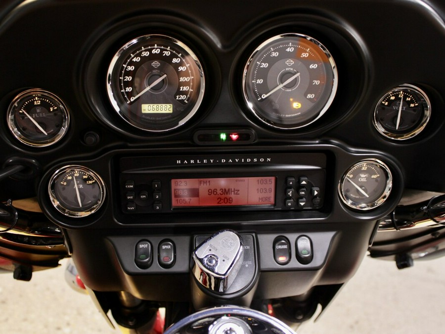 Used 2010 Harley-Davidson Electra Glide Ultra Limited Grand American Touring FLHTK Motorcycle For Sale In Columbus, OH