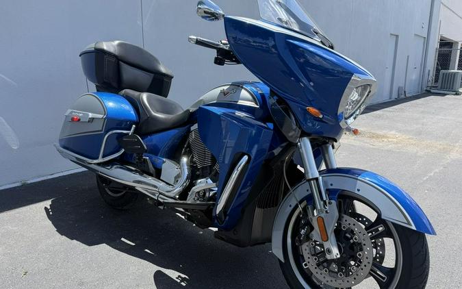 2014 Victory Motorcycles Cross Country Tour Two-Tone Sonic Blue Silver