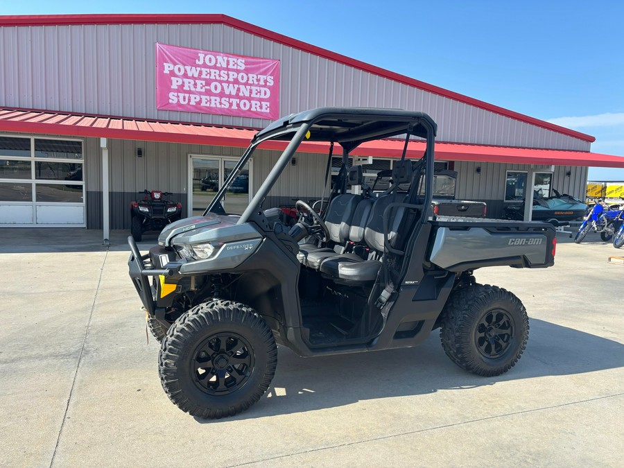 2024 Can-Am Defender XT HD9