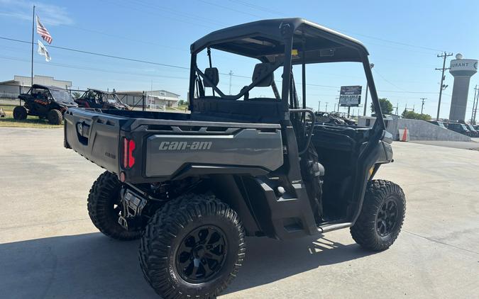 2024 Can-Am Defender XT HD9