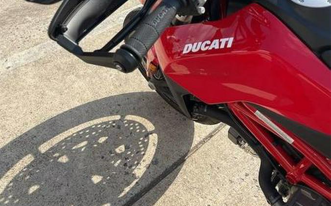 2023 Ducati Hypermotard 950 Ducati Red