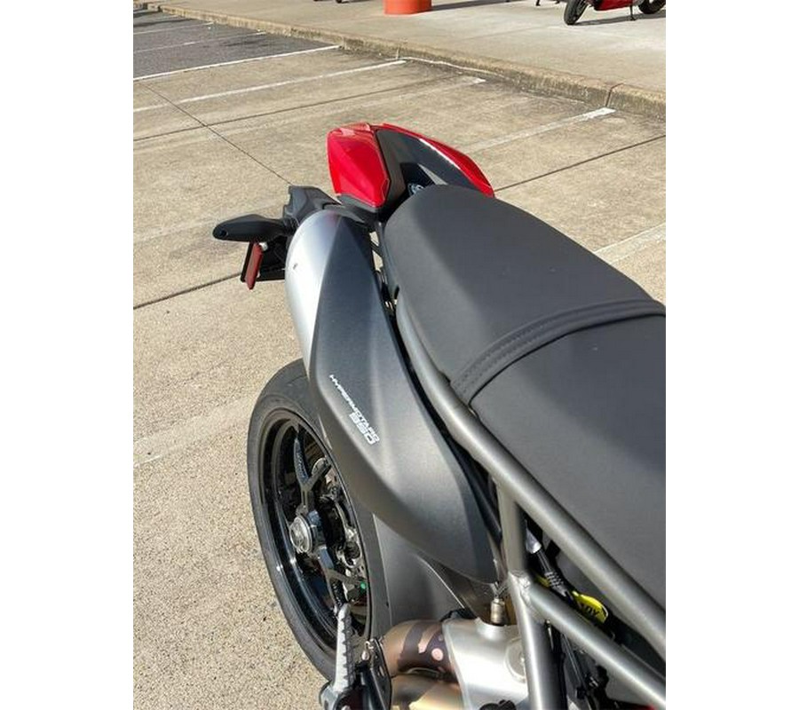 2023 Ducati Hypermotard 950 Ducati Red