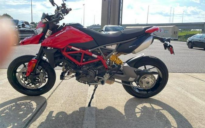 2023 Ducati Hypermotard 950 Ducati Red