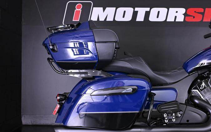 2024 Indian Motorcycle® Pursuit® Dark Horse® with PowerBand Audio Package Springfield Blue