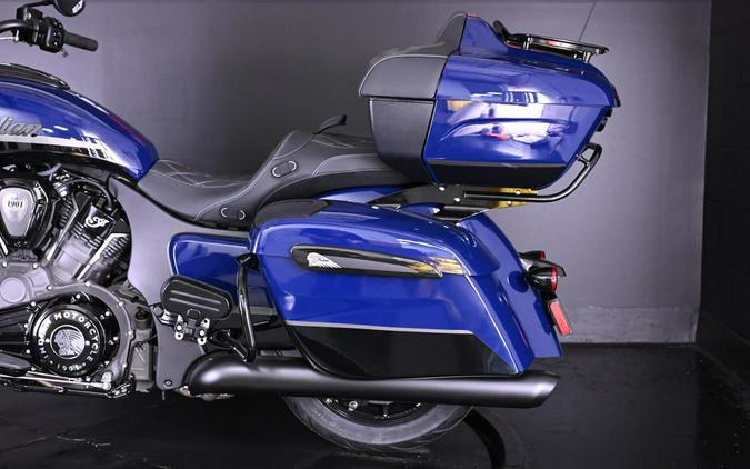 2024 Indian Motorcycle® Pursuit® Dark Horse® with PowerBand Audio Package Springfield Blue