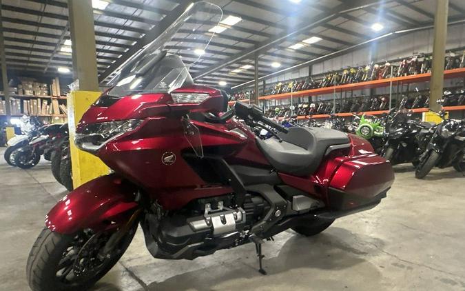 2018 Honda® Gold Wing Candy Ardent Red