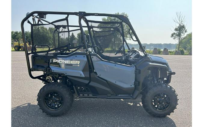 2024 Honda Pioneer 1000-5 Deluxe