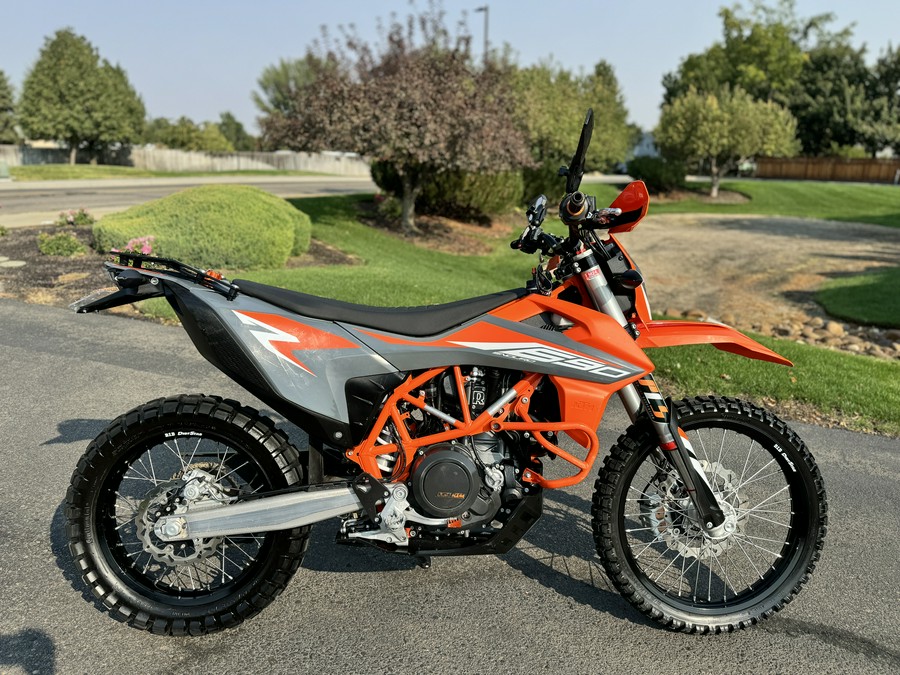 2022 KTM 690 ENDURO R