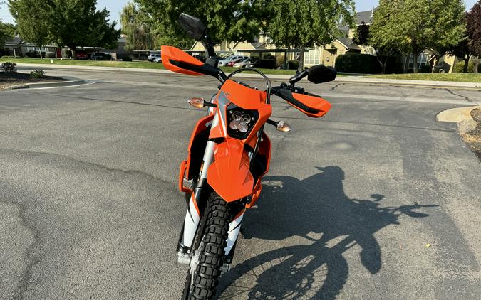 2022 KTM 690 ENDURO R