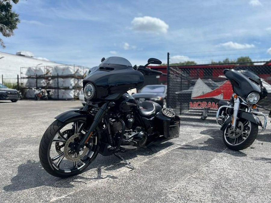 2018 Harley-Davidson® FLHXS - Street Glide® Special