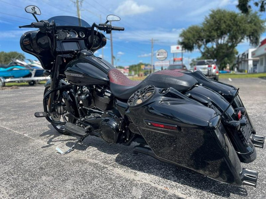 2018 Harley-Davidson® FLHXS - Street Glide® Special