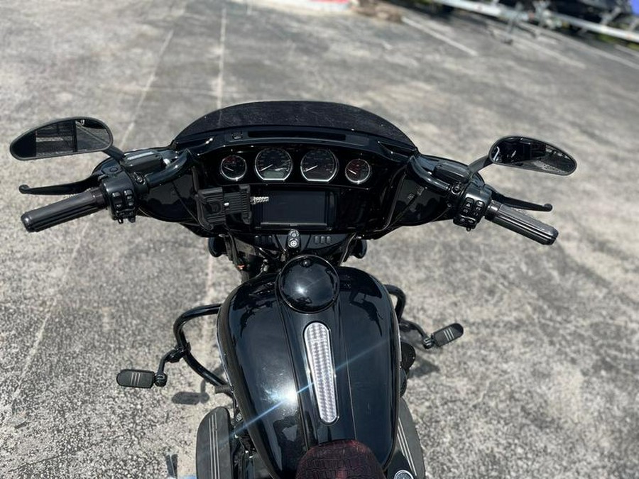 2018 Harley-Davidson® FLHXS - Street Glide® Special