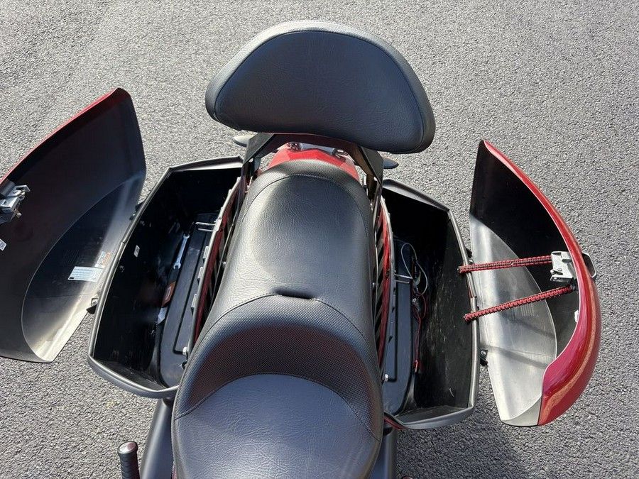 2017 Victory Motorcycles® Cross Country® Gloss Black