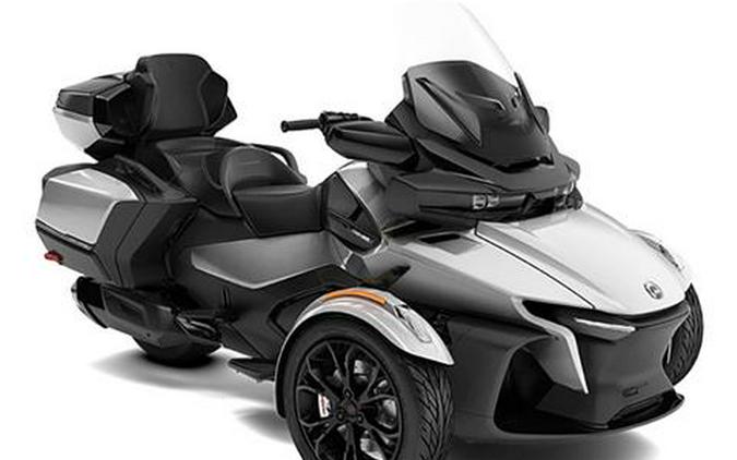 2023 Can-Am Spyder RT Review [Celebrating 2023 IFRD]