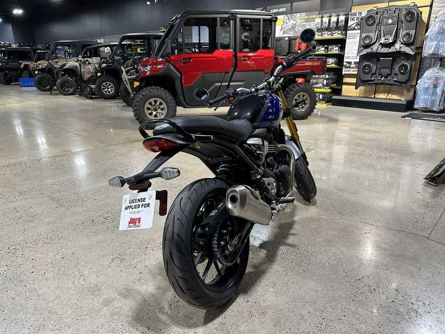 2025 Triumph Speed 400 Carnival Red / Storm Grey