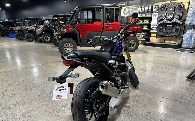 2025 Triumph Speed 400 Carnival Red / Storm Grey