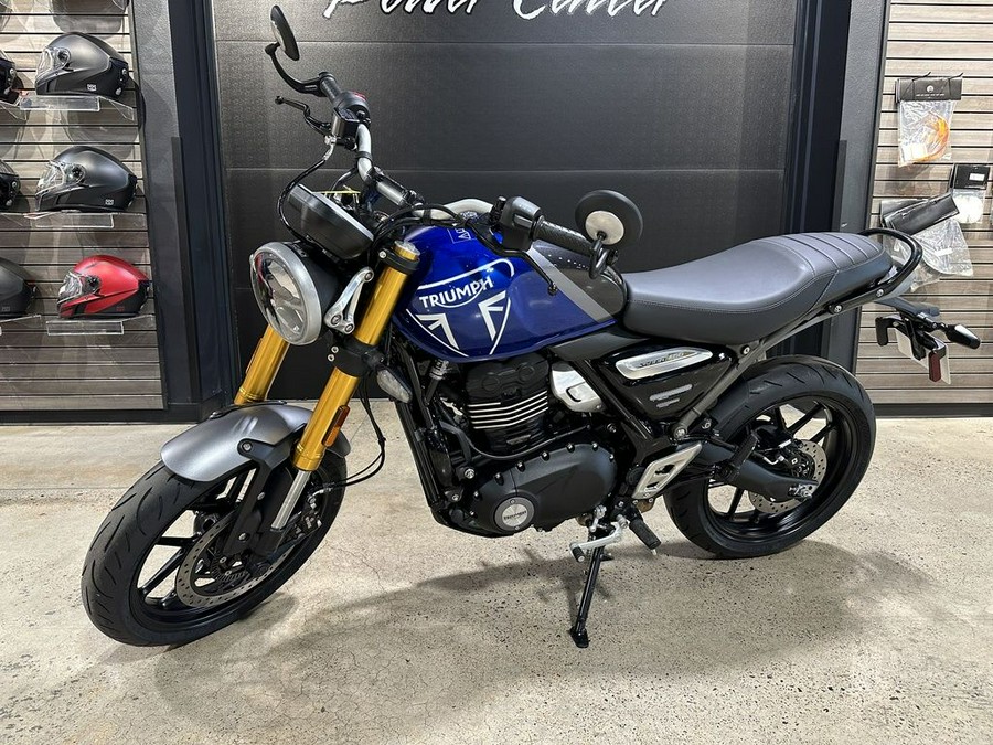 2025 Triumph Speed 400 Carnival Red / Storm Grey