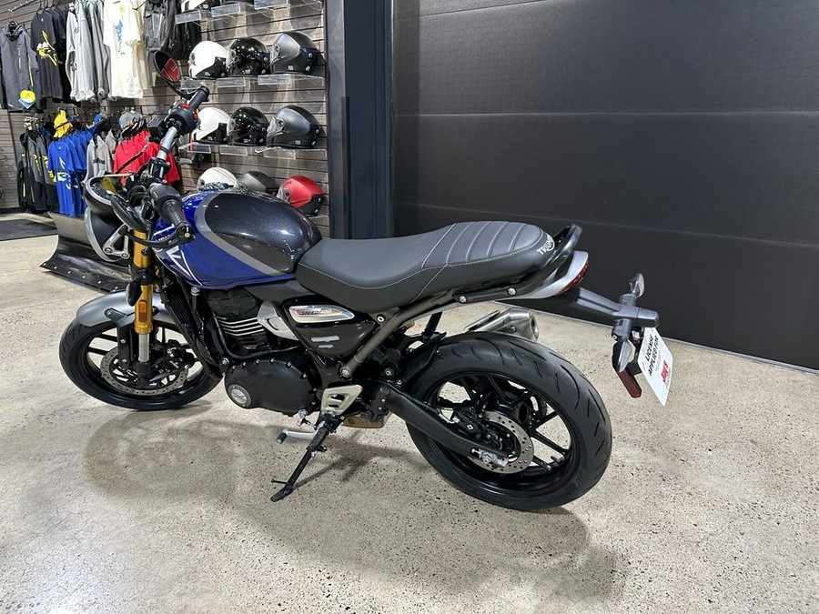 2025 Triumph Speed 400 Carnival Red / Storm Grey